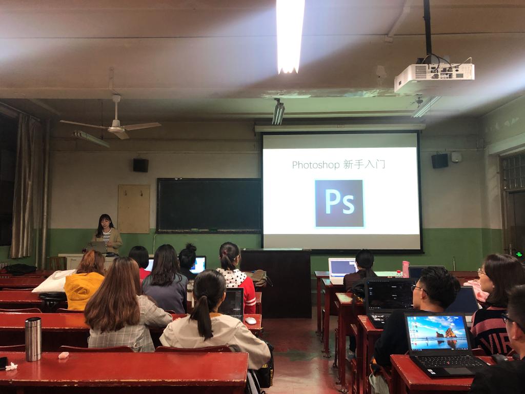 材料学院研究生会 光影课堂 系列讲座成功举办 北京航空航天大学材料科学与工程学院